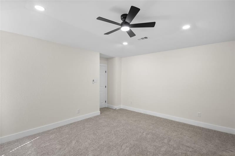 1812 Seminole Trail, Mesquite TX 75149 - Photo 5