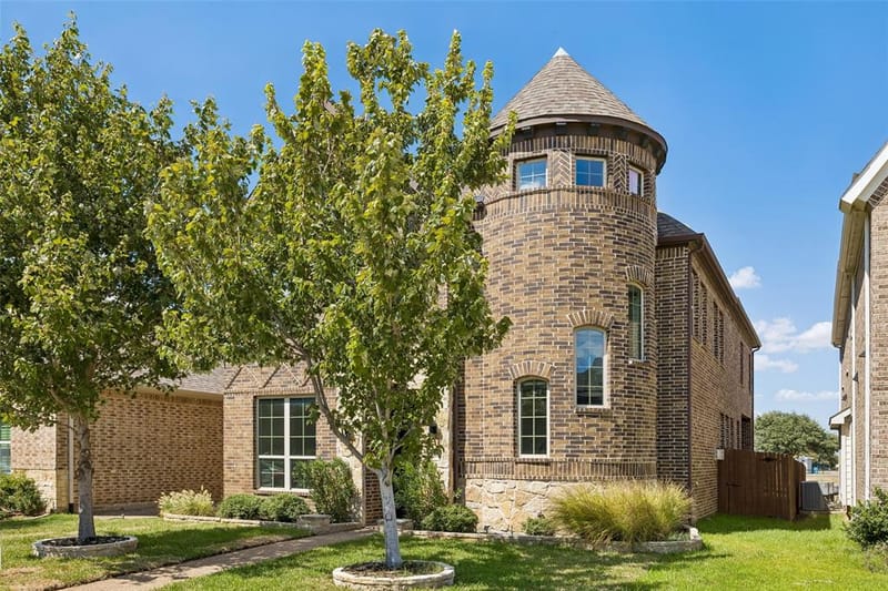 3611 Crosby Street, Irving TX 75038 - Photo 2