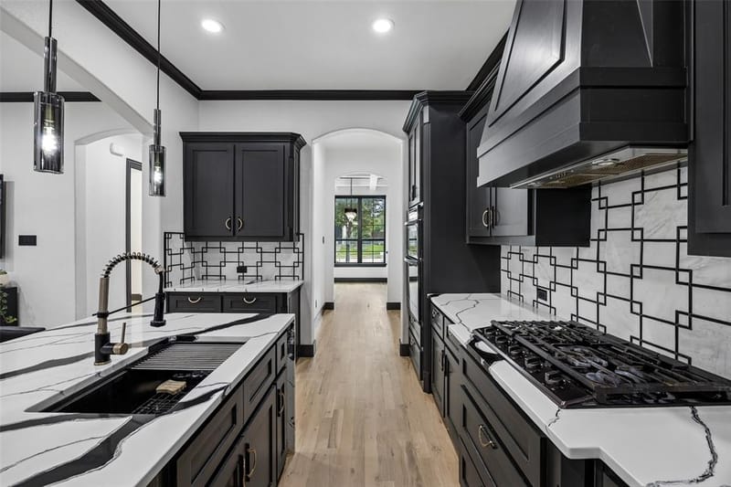 3611 Crosby Street, Irving TX 75038 - Photo 8