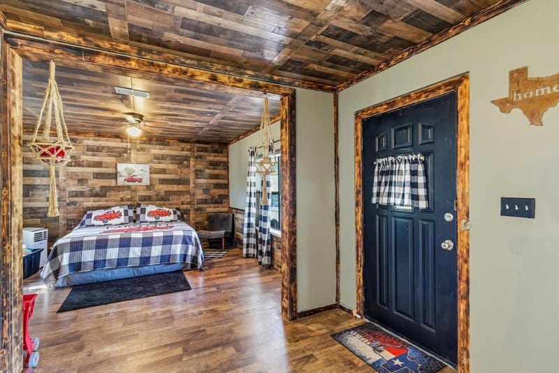 604 E South Street, Whitesboro TX 76273 - Photo 4