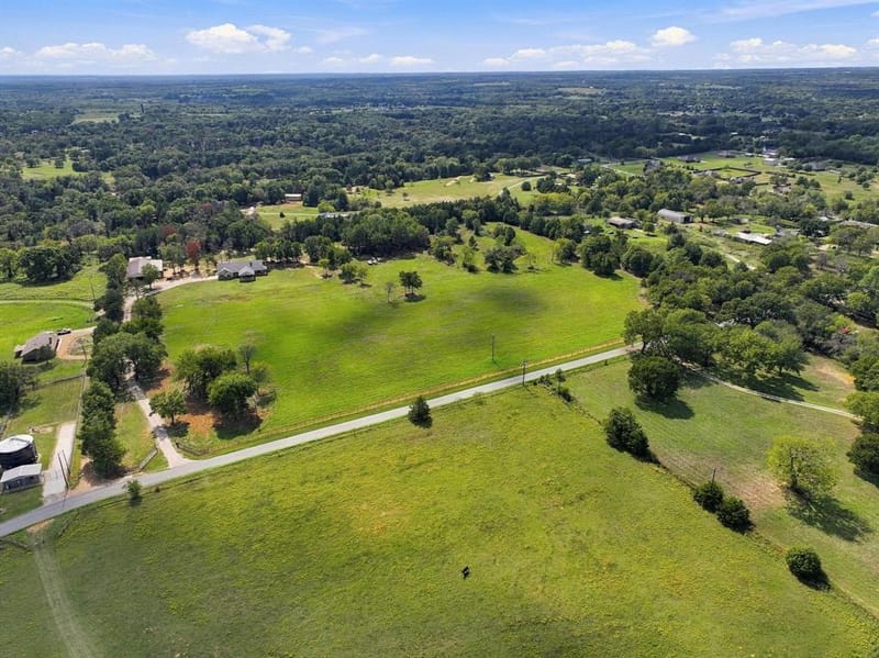 916 Cleve Cole Road, Denison TX 75021 - Photo 31