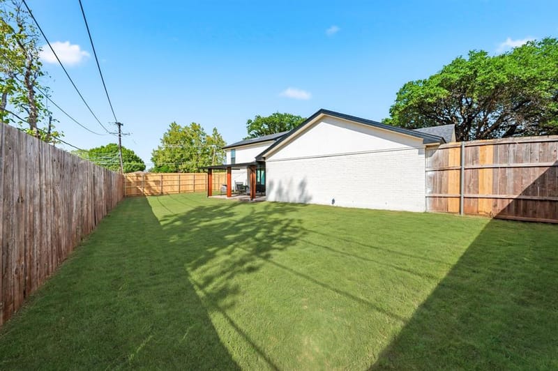 2033 Mountainview Drive, Hurst TX 76054 - Photo 37