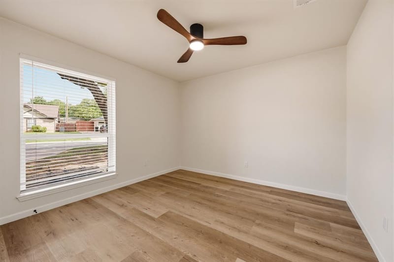 2033 Mountainview Drive, Hurst TX 76054 - Photo 25