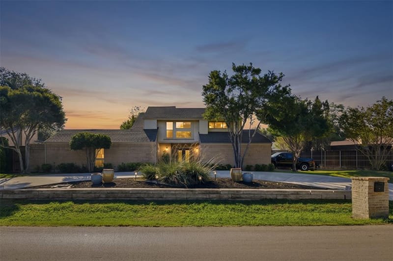 13408 Peyton Drive, Dallas TX 75240 - Photo 3