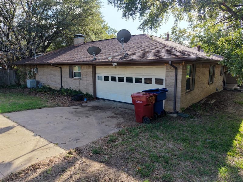 1602 Idlewood Drive, Sherman TX 75092 - Photo 4