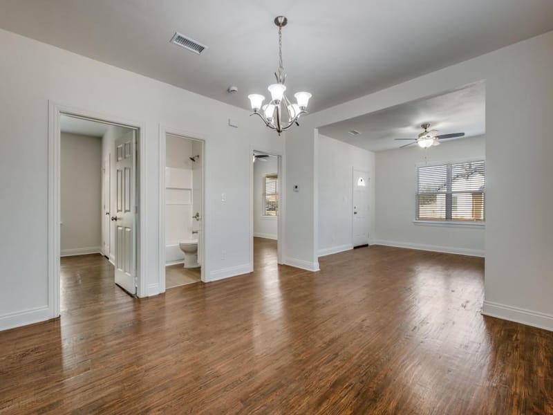 4306 Jamaica Street, Dallas TX 75210 - Photo 7