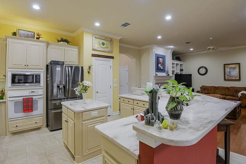 5024 Southpoint Drive, Arlington TX 76017 - Photo 13