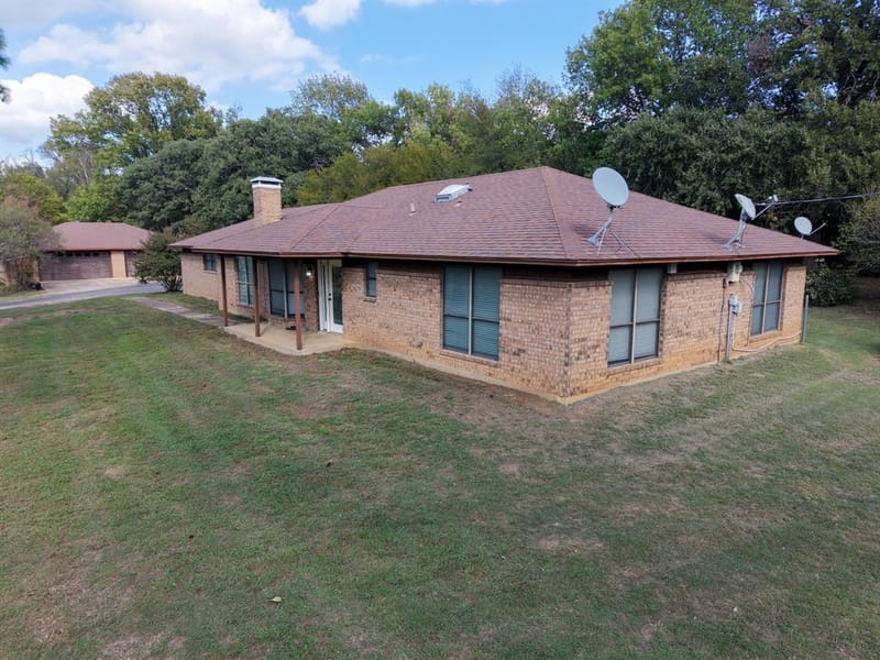 82 Shawnee Circle, Denison TX 75020 - Photo 5
