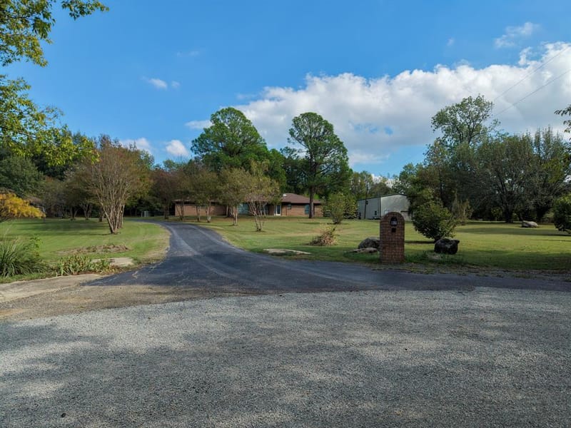 82 Shawnee Circle, Denison TX 75020 - Photo 4