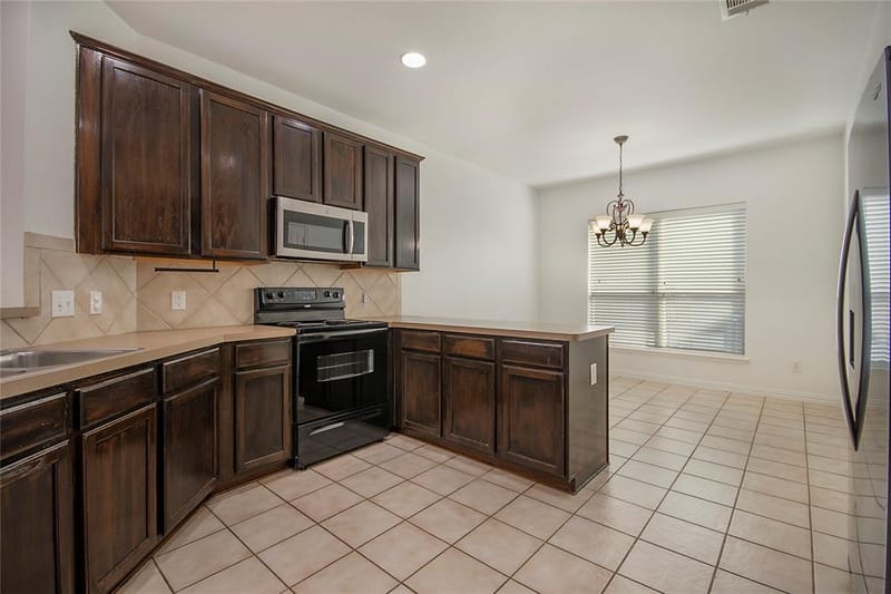 9405 Waterman Drive, Providence Village TX 76227 - Photo 20