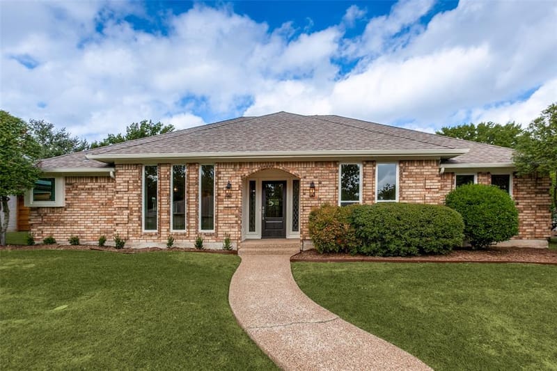 1909 Chestnut Hill Lane, Richardson TX 75082 - Photo 2