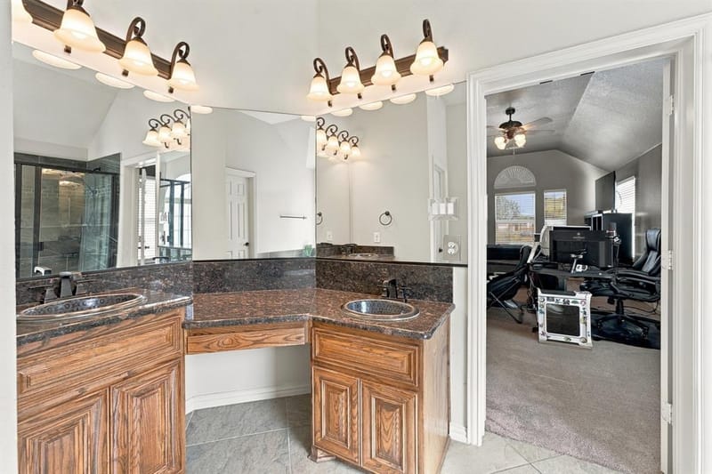 6117 Gibbons Creek Street, Fort Worth TX 76179 - Photo 25