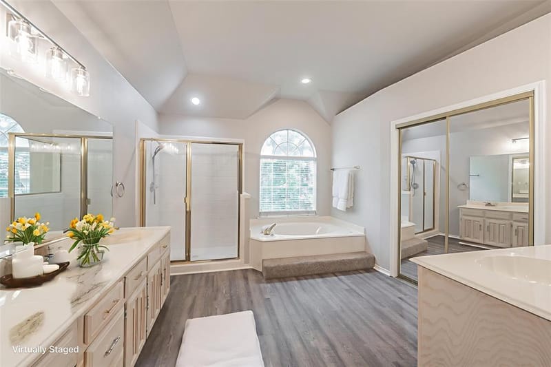 1803 Haydenbend Circle, Grapevine TX 76051 - Photo 16