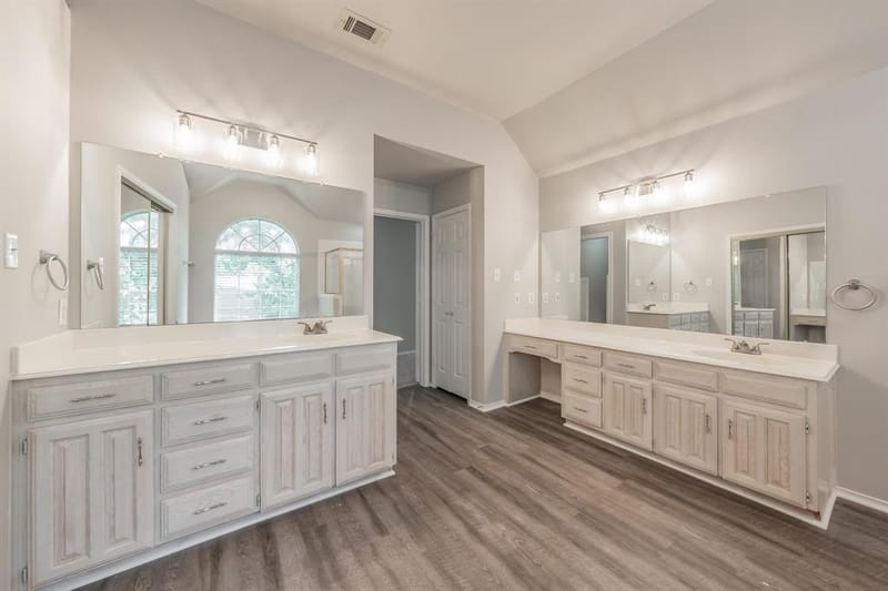 1803 Haydenbend Circle, Grapevine TX 76051 - Photo 18