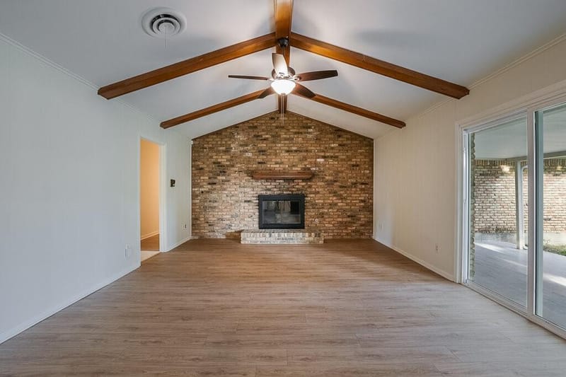 2709 Larkin Avenue, Fort Worth TX 76133 - Photo 7