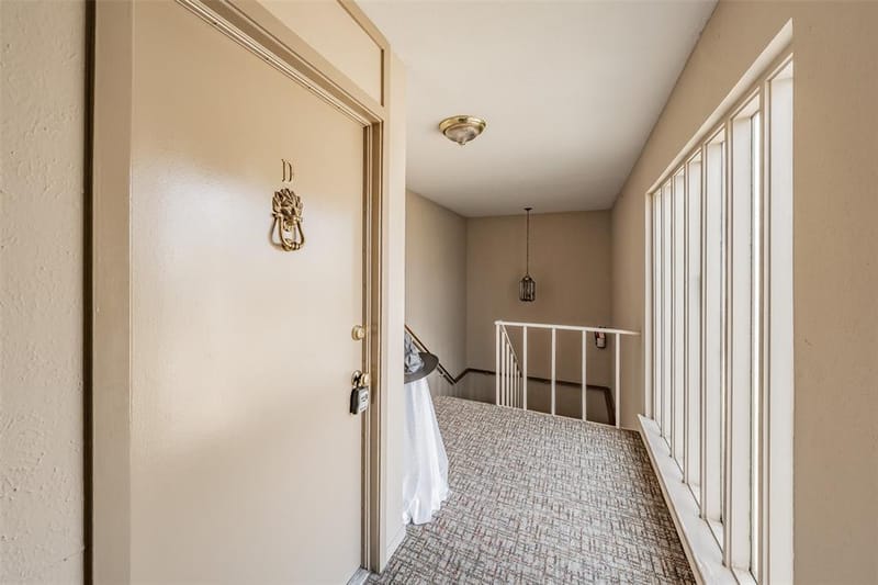11338 Park Central Place # D, Dallas TX 75230 - Photo 2