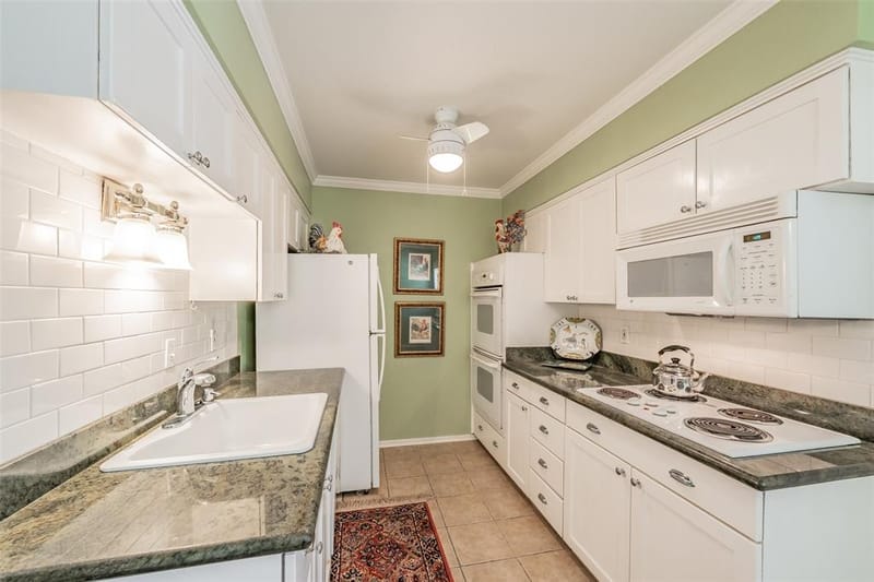 11338 Park Central Place # D, Dallas TX 75230 - Photo 9