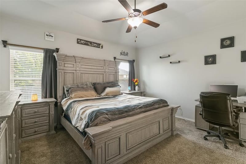 361 Coral Vine Lane, Burleson TX 76028 - Photo 8