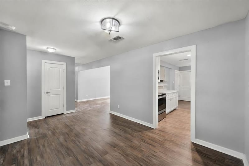 3003 Linda Drive, Ennis TX 75119 - Photo 6