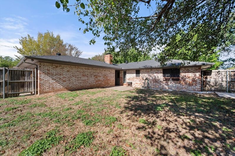 3003 Linda Drive, Ennis TX 75119 - Photo 32