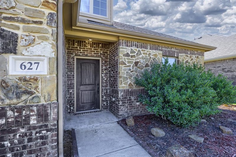 627 Redwood Drive, Greenville TX 75402 - Photo 4