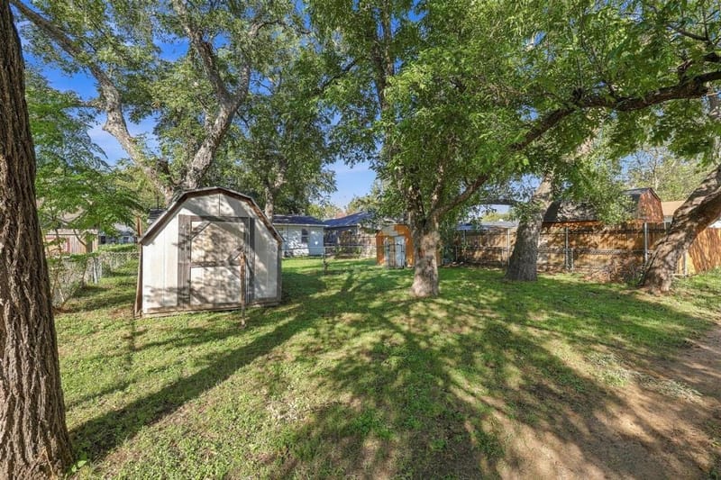 1014 W Florence Street, Denison TX 75020 - Photo 26