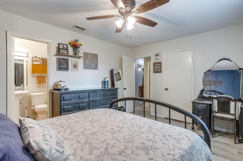1033 Angela Court, Everman TX 76140 - Photo 22