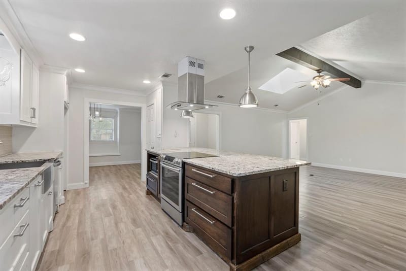 2301 Huntington Drive, Plano TX 75075 - Photo 8