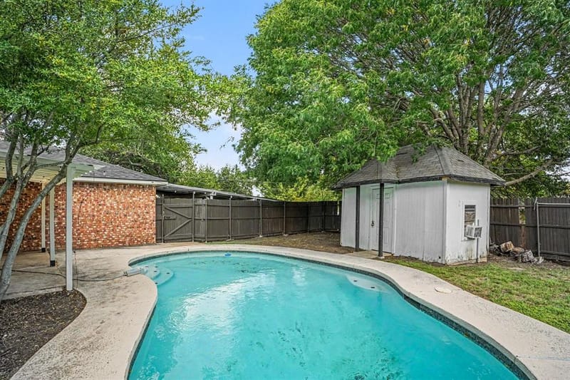 8608 Elderberry Court, Dallas TX 75249 - Photo 35