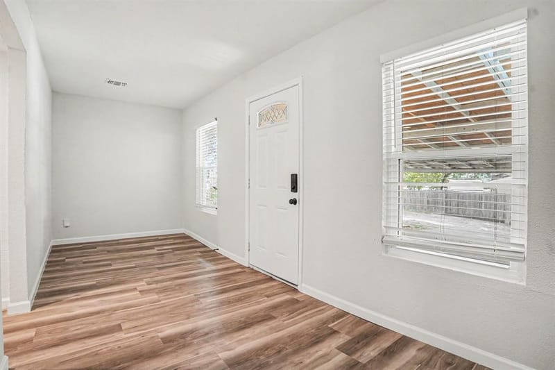8608 Elderberry Court, Dallas TX 75249 - Photo 25