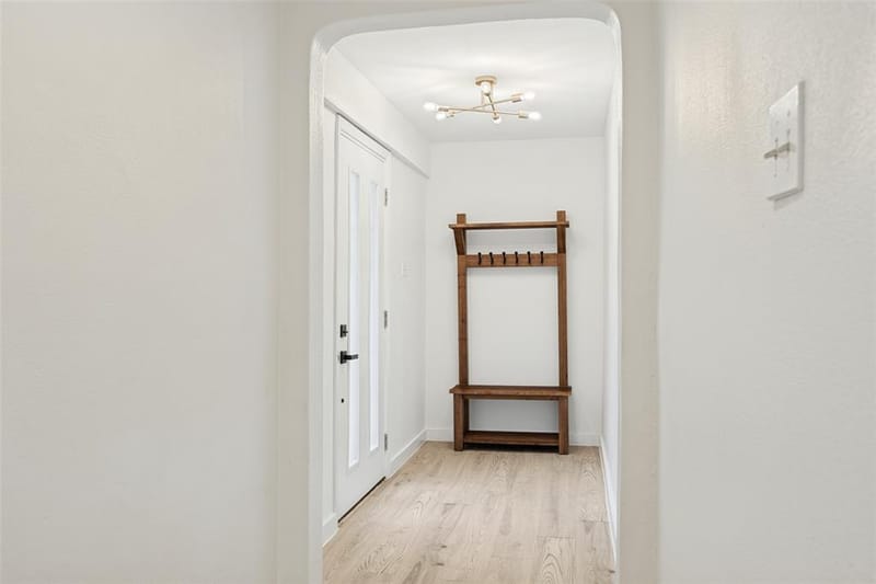 10109 San Lorenzo Drive, Dallas TX 75228 - Photo 3