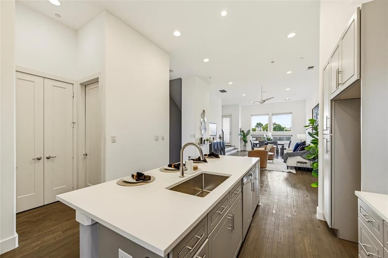 3816 Roseland Avenue # C300, Dallas TX 75204 - Photo 11