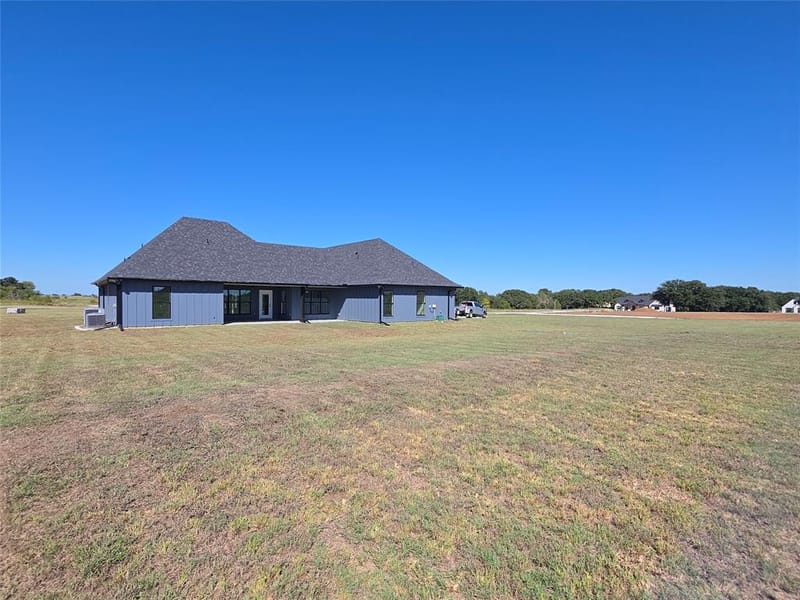 2124 Sundance Rd Road, Whitesboro TX 76273 - Photo 5