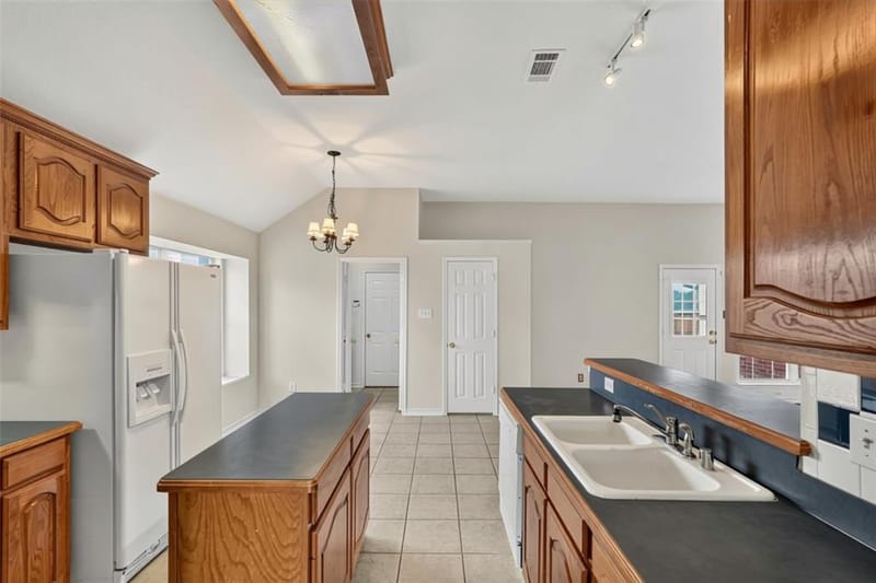 1429 Macrae Court, Allen TX 75013 - Photo 10
