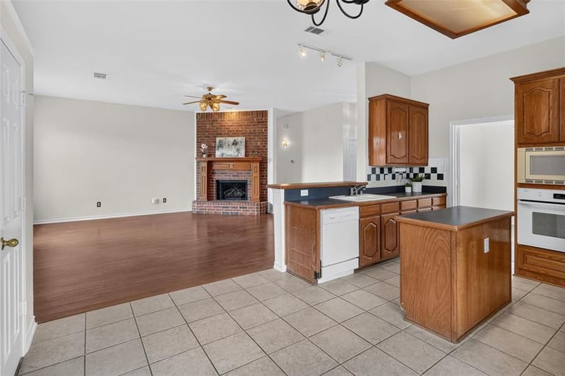 1429 Macrae Court, Allen TX 75013 - Photo 8