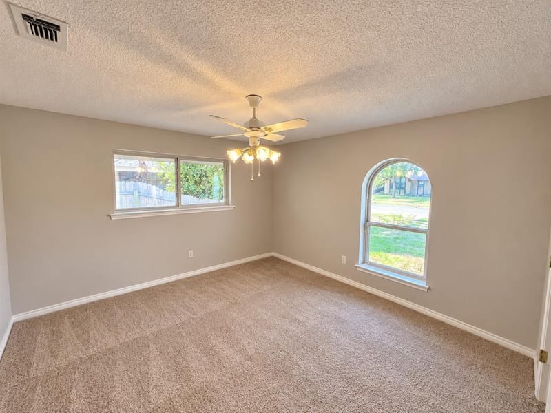 3408 Bellah Court, Irving TX 75062 - Photo 6
