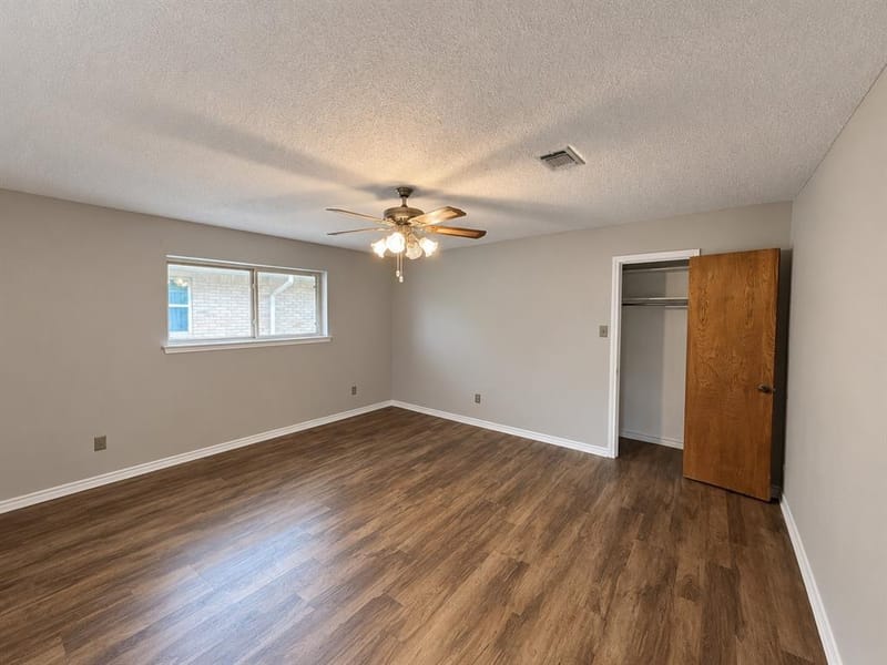 3408 Bellah Court, Irving TX 75062 - Photo 8