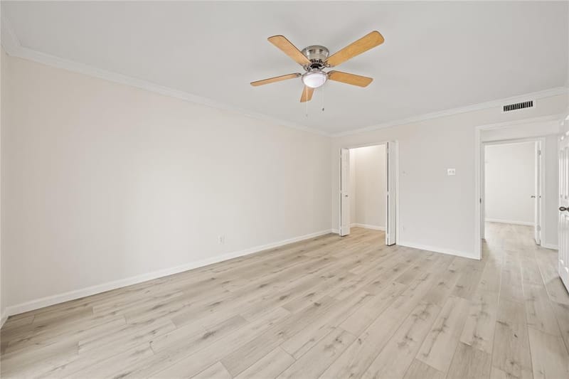 310 Glendale Drive, Grand Prairie TX 75052 - Photo 23
