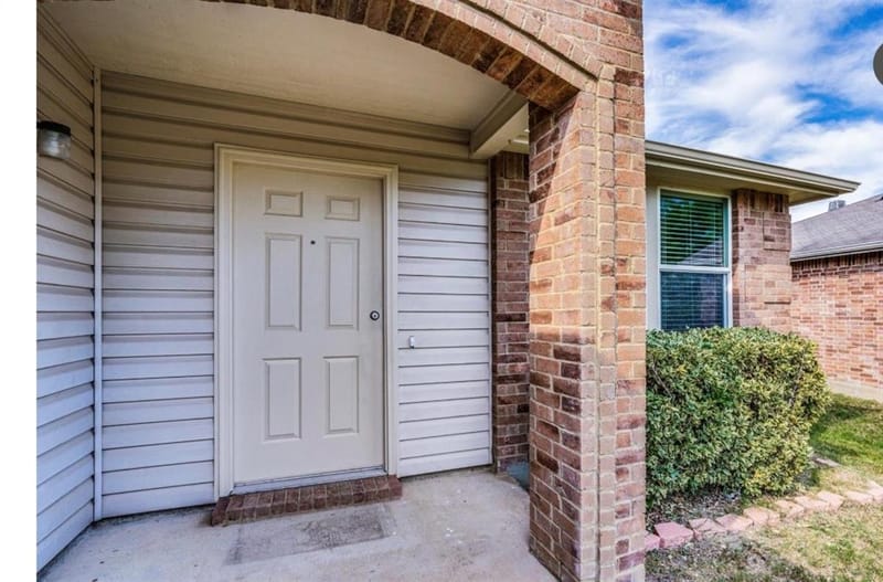 1053 Cavern Drive, Mesquite TX 75181 - Photo 2