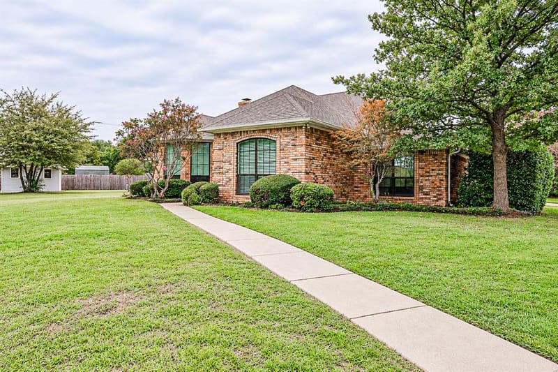 104 Lakeridge Court, Weatherford TX 76087 - Photo 34