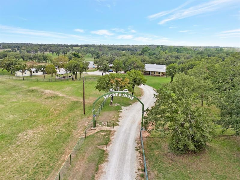 1658,1664,1668 County Road 3672, Springtown TX 76082 - Photo 37