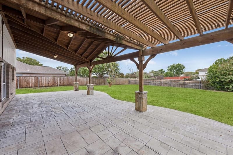 304 Holly Court, Murphy TX 75094 - Photo 2