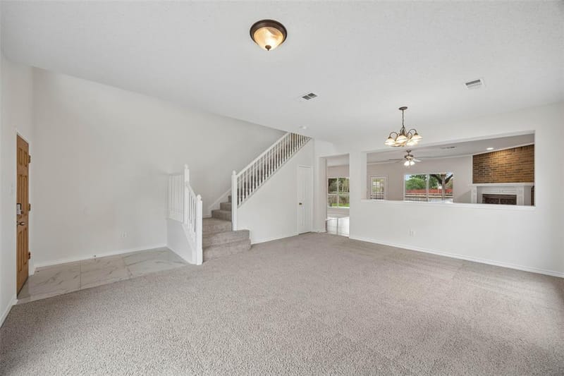304 Holly Court, Murphy TX 75094 - Photo 6