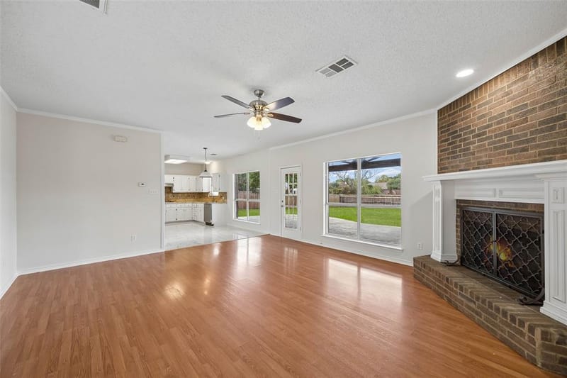 304 Holly Court, Murphy TX 75094 - Photo 12