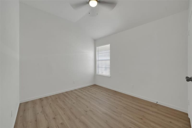 1117 Silver Spruce Drive, Arlington TX 76001 - Photo 25