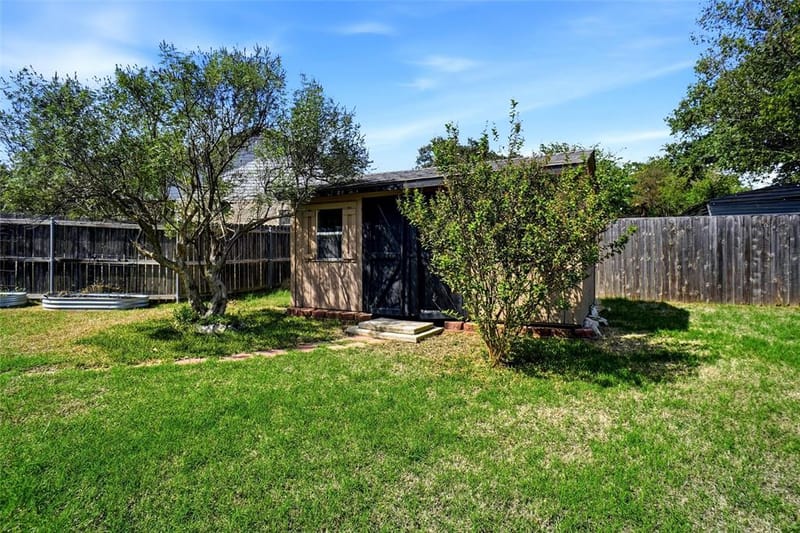 3105 Rim Rock Court, Granbury TX 76049 - Photo 24