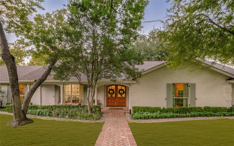 3417 Acorn Run, Fort Worth TX 76109 - Photo 2