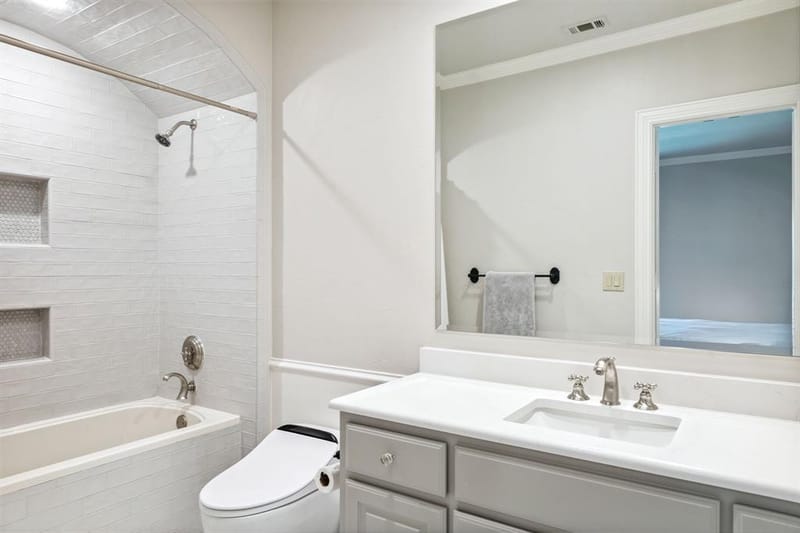 6442 Northwood Road, Dallas TX 75225 - Photo 29