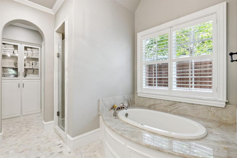 6442 Northwood Road, Dallas TX 75225 - Photo 25