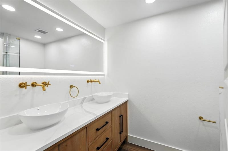 8570 Sweetwood Drive, Dallas TX 75228 - Photo 16